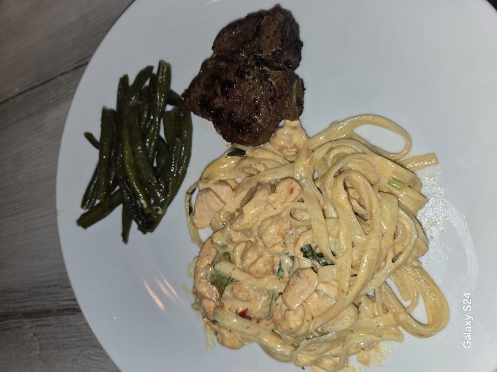 Pasta, steak, and green beans
