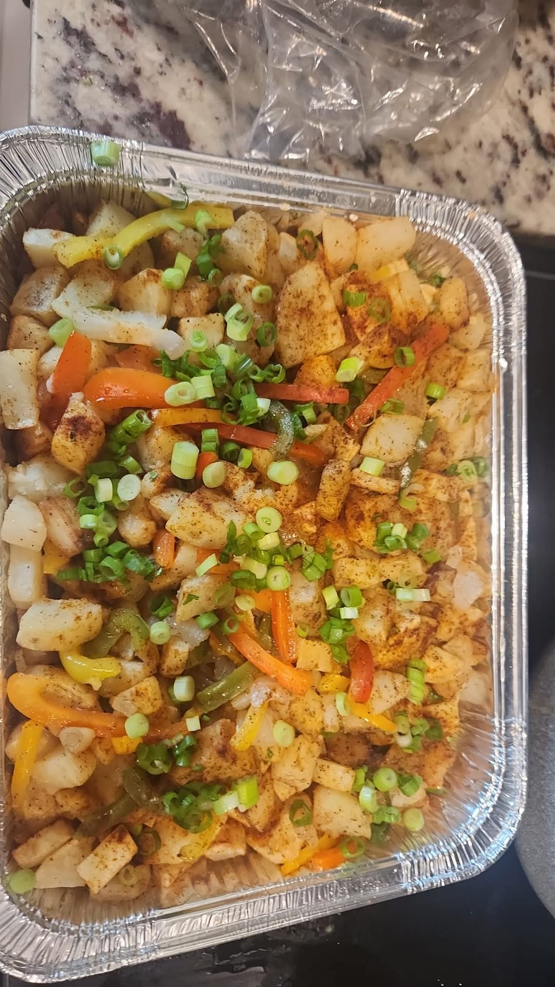 Seasoned potatoes and vegetables